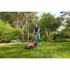 BLACK & DECKER Tondeuse 32cm - Moteur Universel 1200 W BLACK+DECKER BEMW451-QS 9 BLACK & DECKER Tondeuse 32cm - Moteur Universel 1200 W BLACK+DECKER BEMW451-QS -Tondeuse Et Accessoires Boutique 34599501 3