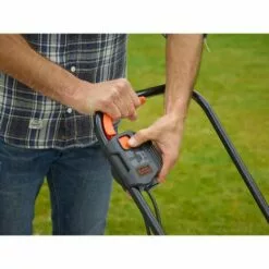 BLACK & DECKER Tondeuse 32cm - Moteur Universel 1200 W BLACK+DECKER BEMW451-QS 11 BLACK & DECKER Tondeuse 32cm - Moteur Universel 1200 W BLACK+DECKER BEMW451-QS -Tondeuse Et Accessoires Boutique 34599501 5
