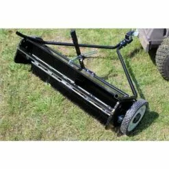 WILTEC Balai Ramasseur Balayeuse Tondeuse Autoportée Largeur De 95 Cm Et Roues En Caoutchouc 254x44,5mm 11 WILTEC Balai Ramasseur Balayeuse Tondeuse Autoportée Largeur De 95 Cm Et Roues En Caoutchouc 254x44,5mm -Tondeuse Et Accessoires Boutique 4254666 5